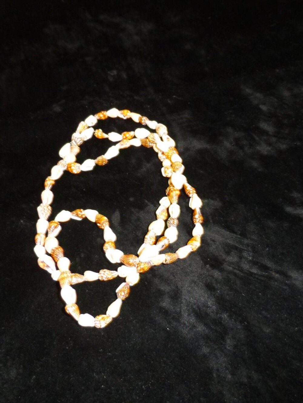 Natural SHELL NECKLACE CREAM BROWN JEWELRY 17" LONG bundle -3pcs., - Picture 6 of 9